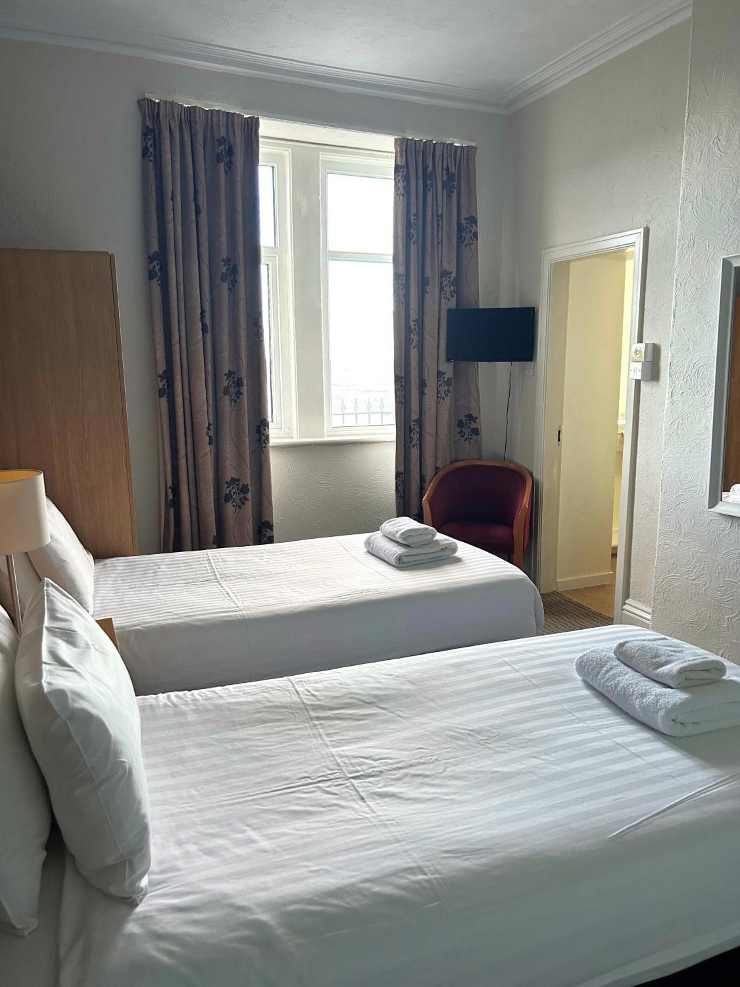 The Seafront Hotel By Compass Hospitality Llandudno Exterior foto